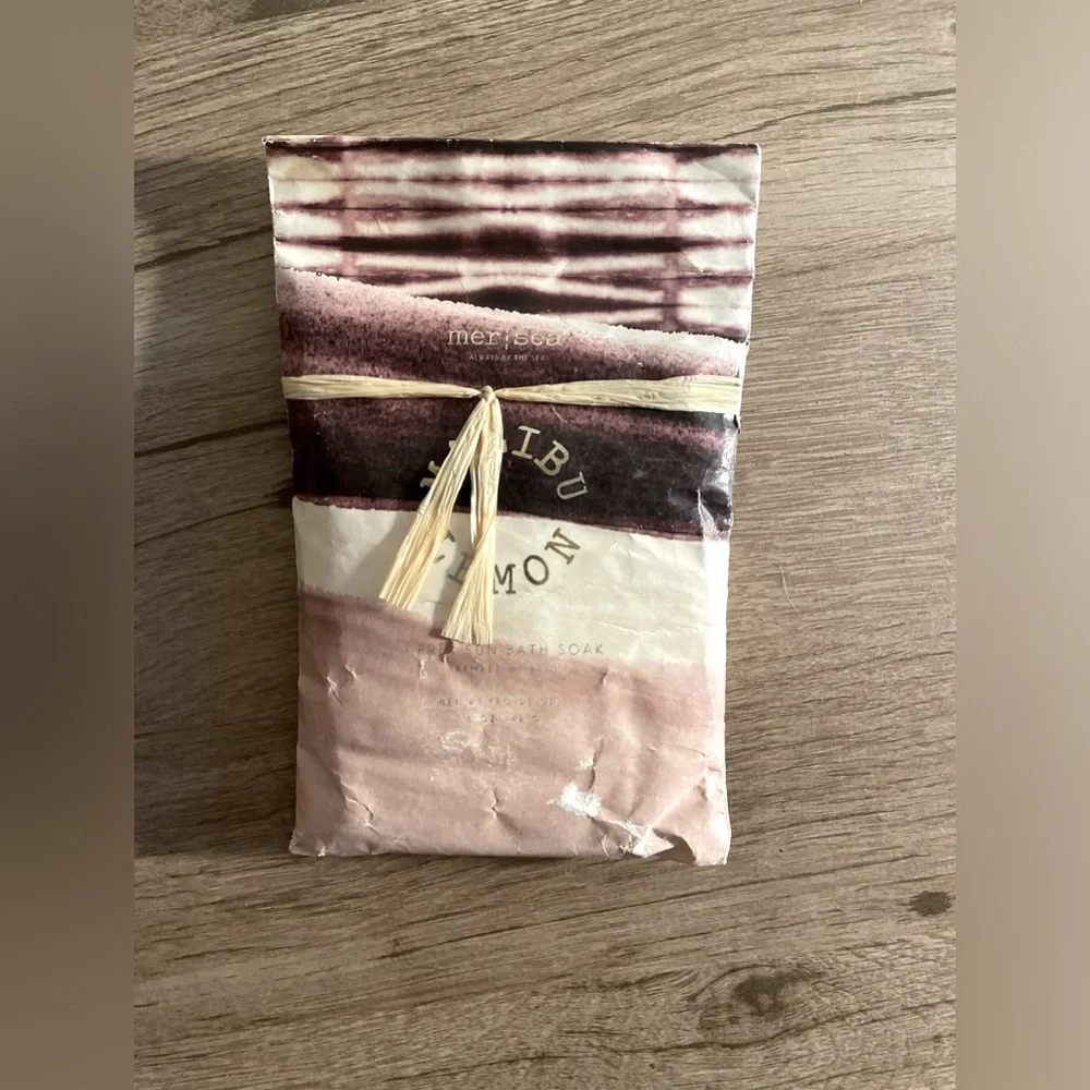NWOT! Anthropologie x MerSea & Co Bath Salt Soak / Malibu Lemon / 5oz Pouch
